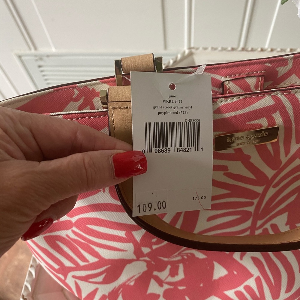 Kate Spade - Picture 3 of 3